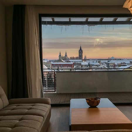 Tower View Apartment Baia Mare Zewnętrze zdjęcie